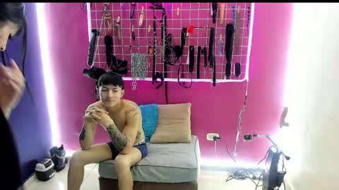 Axel And Melany online show from 04/18/26, 12:42