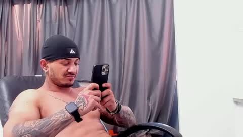 masterchris12 online show from 12/16/24, 06:53