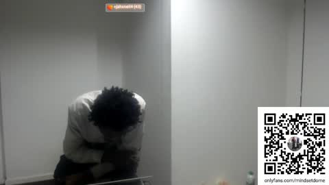 Snapshot of masterdomfuck chatting on 09/27/25, 11:43 Masterdomfuck online show from 09/27/25, 11:43