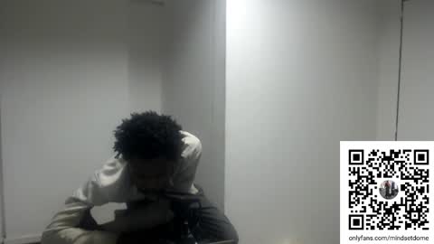 Snapshot of masterdomfuck chatting on 09/28/25, 11:54 Masterdomfuck online show from 09/28/25, 11:54