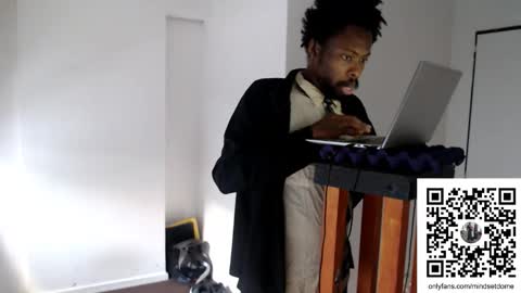 Snapshot of masterdomfuck chatting on 01/07/26, 10:01 Masterdomfuck online show from 01/07/26, 10:01