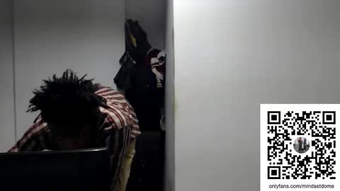 Snapshot of masterdomfuck chatting on 02/14/26, 12:51 Masterdomfuck online show from 02/14/26, 12:51