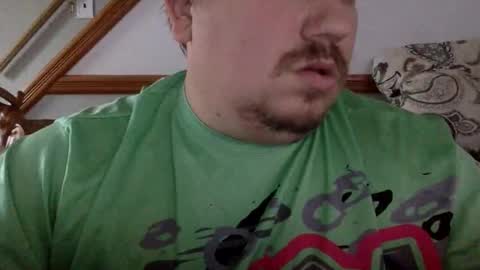 Snapshot of masterdutch44 chatting on 10/14/25, 08:42 masterdutch44 online show from 10/14/25, 08:42