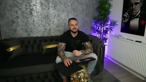 Snapshot of masterkingmuscle chatting on 03/28/26, 11:48 masterkingmuscle online show from 03/28/26, 11:48