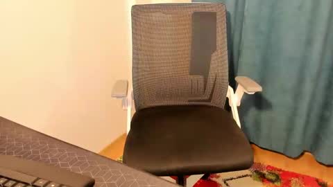 Snapshot of mastermiko chatting on 12/06/24, 07:45 Silly Rabbit online show from 12/06/24, 07:45