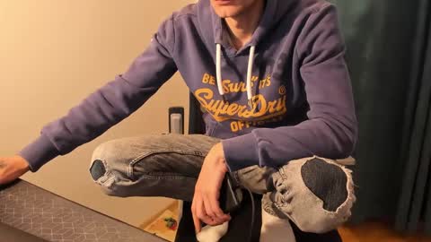 Snapshot of mastermiko chatting on 02/10/25, 12:18 Silly Rabbit online show from 02/10/25, 12:18