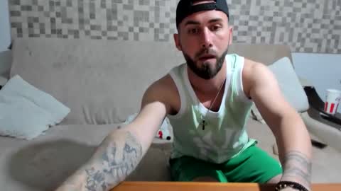 Snapshot of mastermusclejon chatting on 04/02/26, 08:39 Jon online show from 04/02/26, 08:39