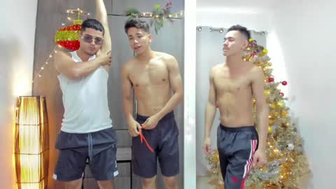 Team Cris Darwin- Fernando- Stiven- David online show from 12/29/24, 02:21