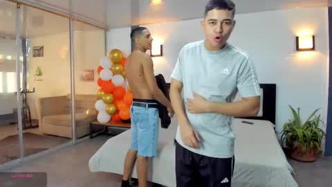 Snapshot of masters_sexx chatting on 11/23/25, 11:21 Team Cris Darwin- Fernando- Stiven- David online show from 11/23/25, 11:21