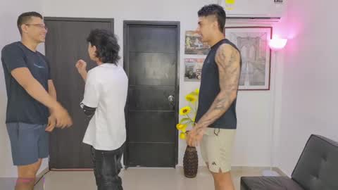 Team Cris Darwin- Fernando- Stiven- David online show from 05/12/26, 11:18