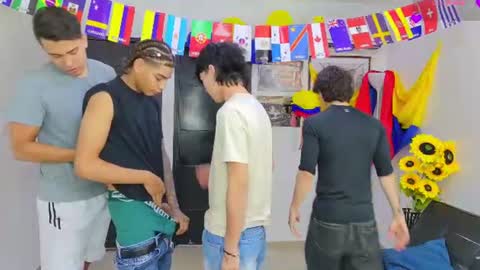 Team Cris Darwin- Fernando- Stiven- David online show from 07/05/26, 11:17