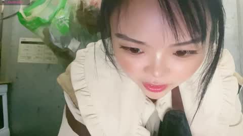 Snapshot of masubaby chatting on 11/09/25, 03:27 SuSu online show from 11/09/25, 03:27