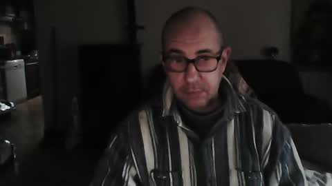 mat11efou online show from 12/23/24, 08:55