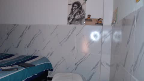 Matt online show from 10/05/25, 01:48