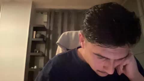 Snapshot of matahavi chatting on 10/13/25, 07:47 Aaron online show from 10/13/25, 07:47