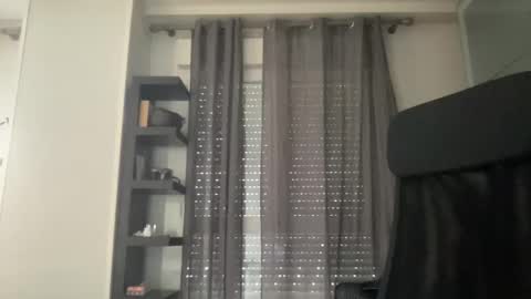 Snapshot of matahavi chatting on 11/03/25, 02:40 Aaron online show from 11/03/25, 02:40