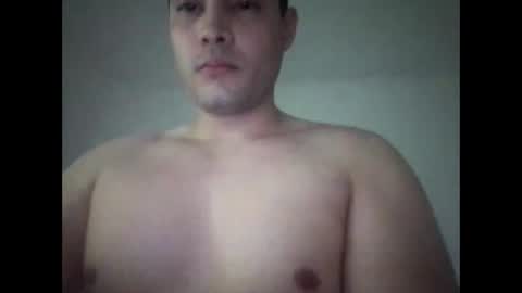 Snapshot of mateo2803 chatting on 09/25/25, 04:38 mateo2803 online show from 09/25/25, 04:38