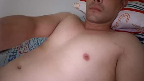 Snapshot of mateo2803 chatting on 02/22/26, 06:02 mateo2803 online show from 02/22/26, 06:02
