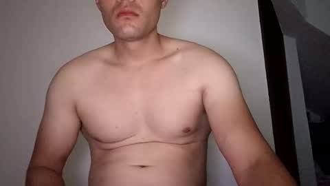 Snapshot of mateo2803 chatting on 03/24/26, 04:17 mateo2803 online show from 03/24/26, 04:17