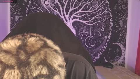 Snapshot of mateo60_ chatting on 09/18/25, 04:03 Mateo online show from 09/18/25, 04:03