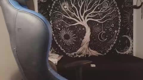 Snapshot of mateo60_ chatting on 10/19/25, 05:46 Mateo online show from 10/19/25, 05:46