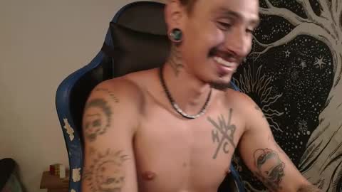 Snapshot of mateo60_ chatting on 11/24/25, 06:18 Mateo online show from 11/24/25, 06:18