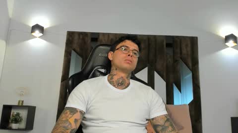 Snapshot of mateo_dilucajs1 chatting on 10/04/25, 10:52 mateo_dilucajs1 online show from 10/04/25, 10:52