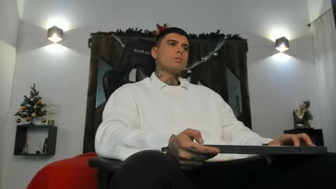 Snapshot of mateo_dilucajs1 chatting on 12/03/25, 10:02 mateo_dilucajs1 online show from 12/03/25, 10:02