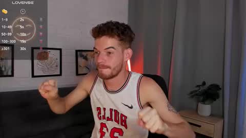 MATEO HUNTER online show from 11/12/25, 03:07