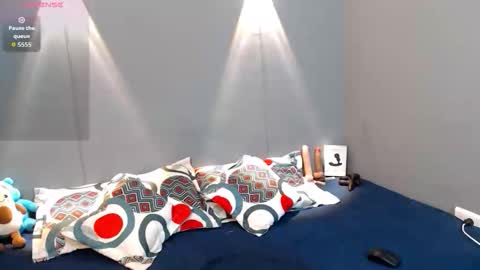 Snapshot of mateo_nick chatting on 03/22/26, 05:22 Mateo and Noah online show from 03/22/26, 05:22