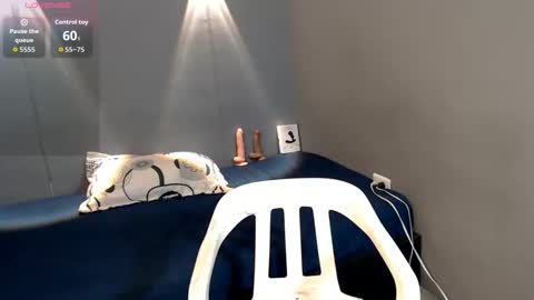 Snapshot of mateo_nick chatting on 04/20/26, 05:48 Mateo and Noah online show from 04/20/26, 05:48