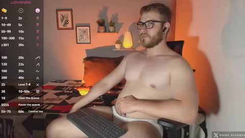 Snapshot of mateo_ocampo chatting on 10/09/25, 09:02 Mateo Ocampo online show from 10/09/25, 09:02