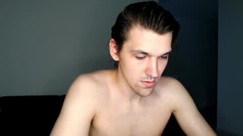 mateo_zeus online show from 10/04/25, 04:32