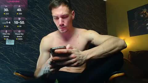 Snapshot of mateobenjamin chatting on 01/09/26, 05:54 MateoBenjamin online show from 01/09/26, 05:54