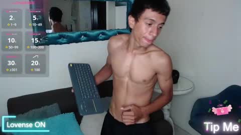 Snapshot of mateocruz_ chatting on 10/09/25, 12:03 Mateo online show from 10/09/25, 12:03