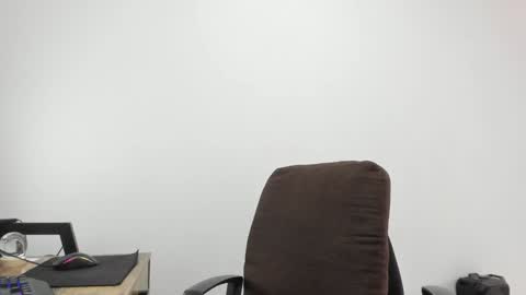 Matheus     online show from 12/12/24, 01:06