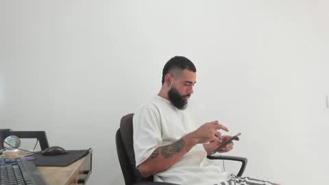 Matheus     online show from 12/17/24, 08:32