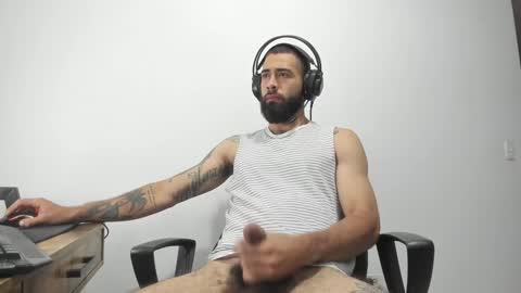 Matheus     online show from 12/31/24, 03:45