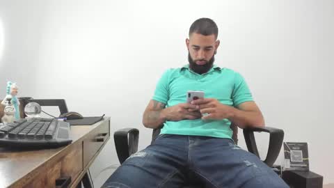 Matheus     online show from 02/11/25, 05:18