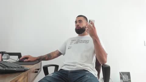 Matheus     online show from 02/12/25, 04:11