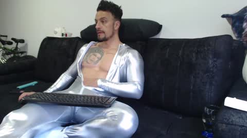 Snapshot of mathew_tatu chatting on 01/11/25, 02:47 ..................................................................................................onlyfans i am mathew online show from 01/11/25, 02:47