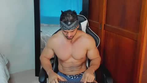 mathews_smith online show from 11/22/25, 11:42