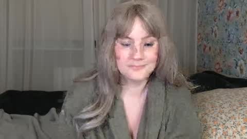 mathilde_solveig online show from 12/29/24, 03:57