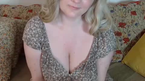 mathilde_solveig online show from 02/09/25, 01:55