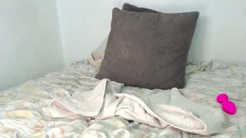 Snapshot of mathrave chatting on 01/20/25, 09:22 mathrvs online show from 01/20/25, 09:22