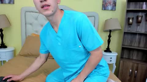 Snapshot of matias_jeong chatting on 11/25/25, 07:14 Matias Jeong online show from 11/25/25, 07:14