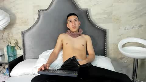 Snapshot of matias_jeong chatting on 12/05/25, 04:47 Matias Jeong online show from 12/05/25, 04:47