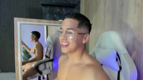 matias_strong1 online show from 07/28/26, 12:48