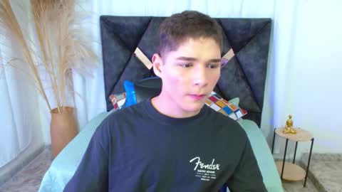 Snapshot of matiii18 chatting on 01/06/26, 01:26 Mati online show from 01/06/26, 01:26