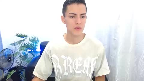 Matias online show from 09/19/25, 01:56